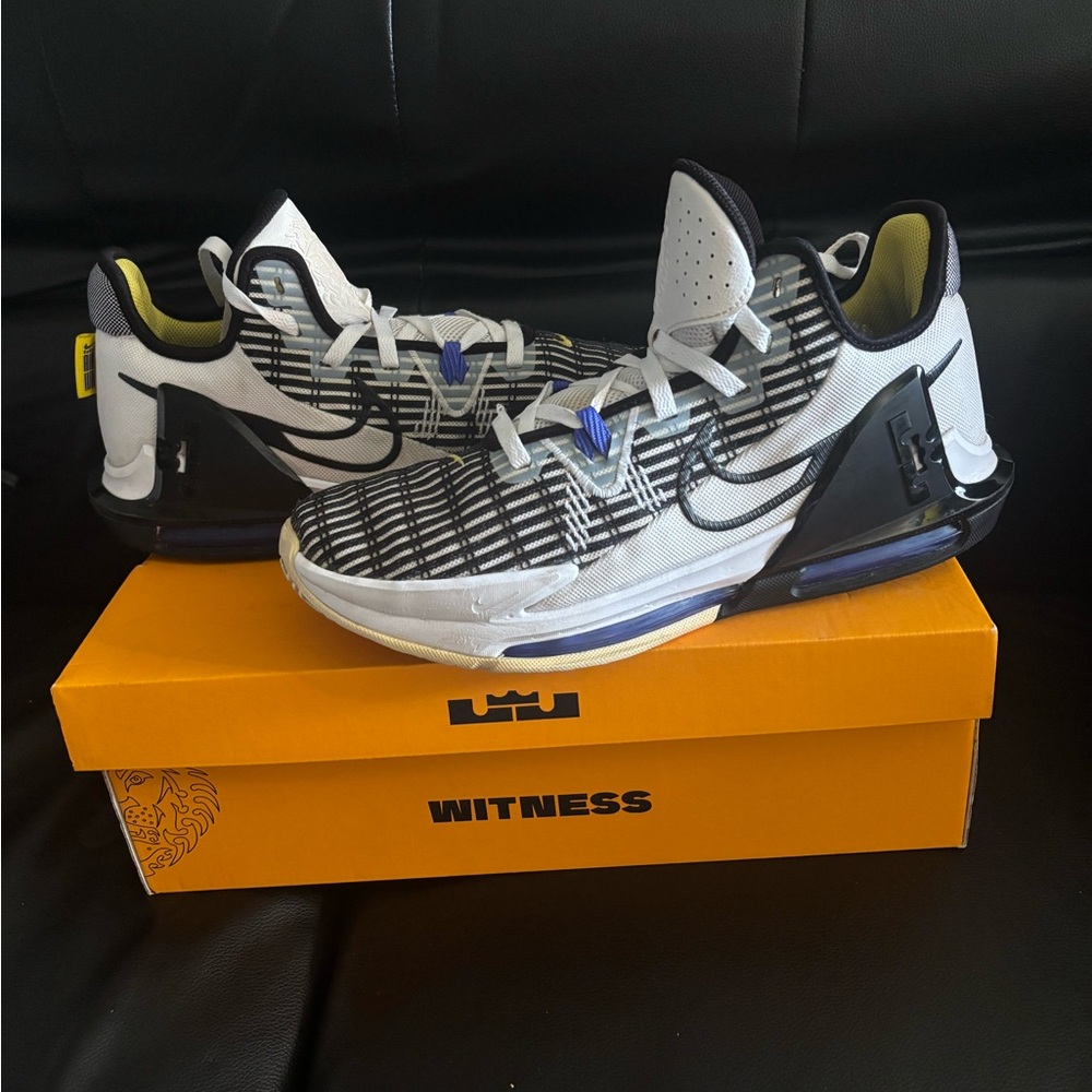 NIKE LEBRON WITNESS VI WHITE/BLCK-PERSIAN VIOLET [CZ4052 100] US MEN SZ
11